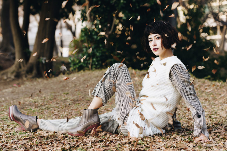 「karina」 ヘアメイク:メイ